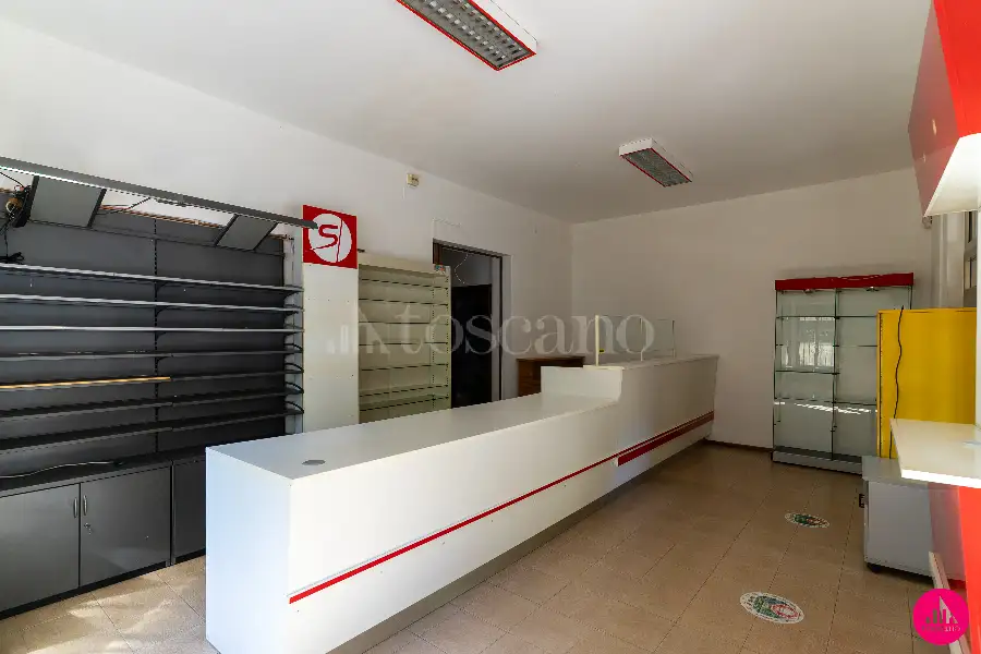 Negozio in vendita di 45 mq a €55.000 (rif. 9/2026)