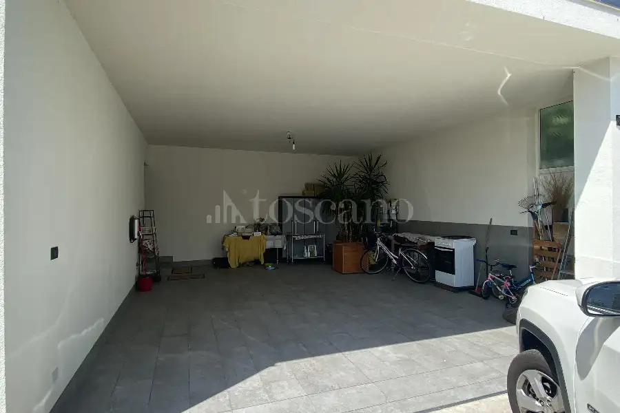 Villa in vendita di 309 mq a €420.000 (rif. 10/2026)