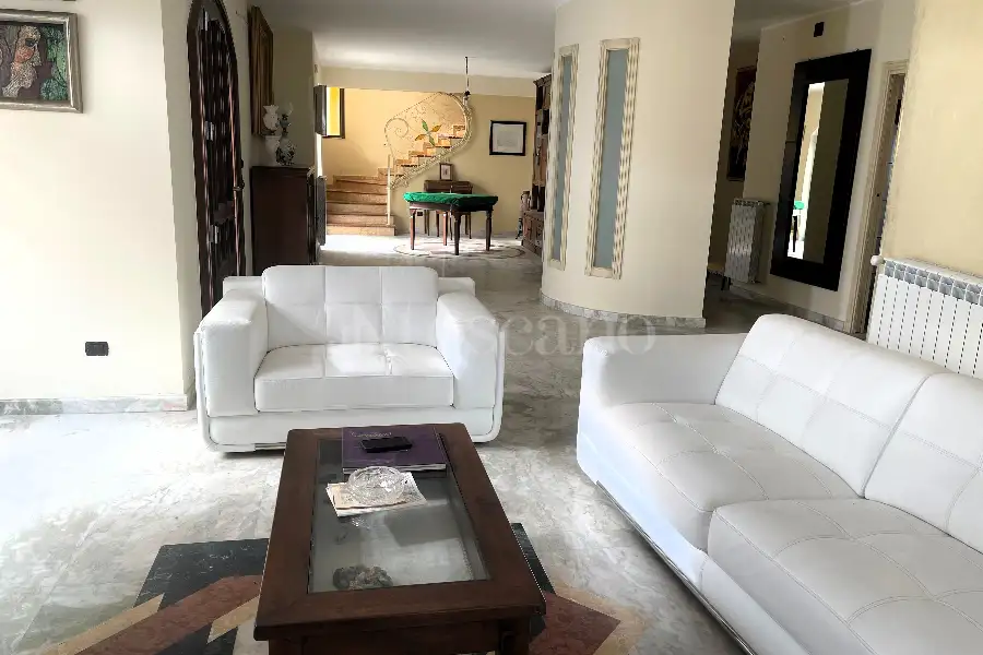 Villa in vendita di 388 mq a €488.000 (rif. 187/2025)