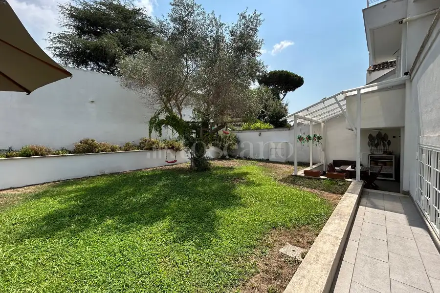 Villa Plurifamiliare in vendita di 220 mq a €459.000 (rif. 44/2026)