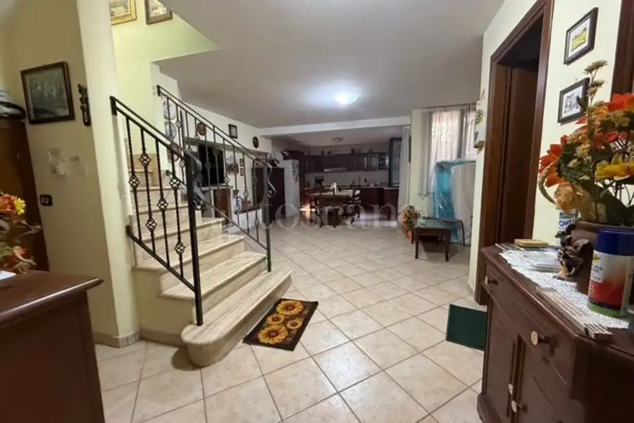Villa Plurifamiliare in vendita di 200 mq a €515.000 (rif. 29/2025)