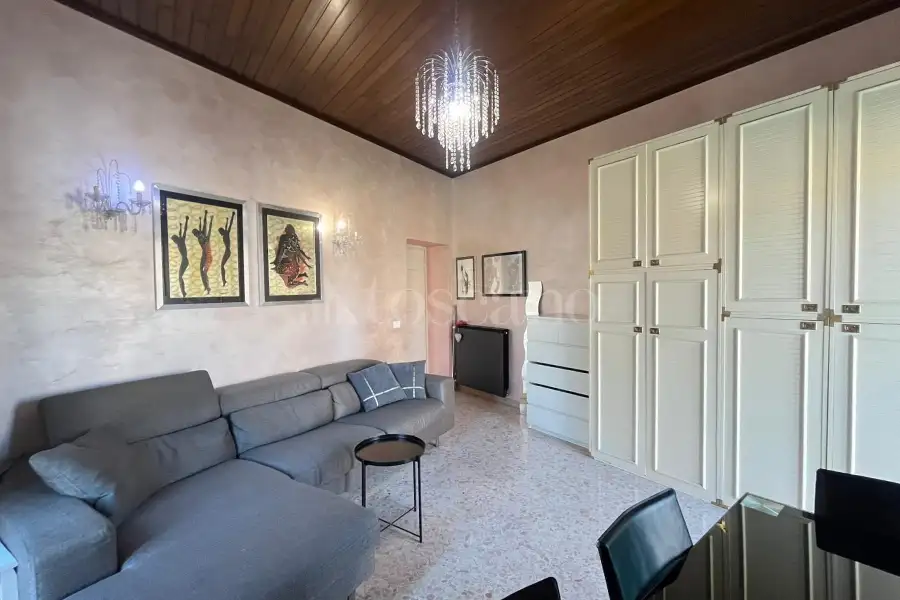Casa in affitto di 60 mq a €1.600 (rif. 15/2026)