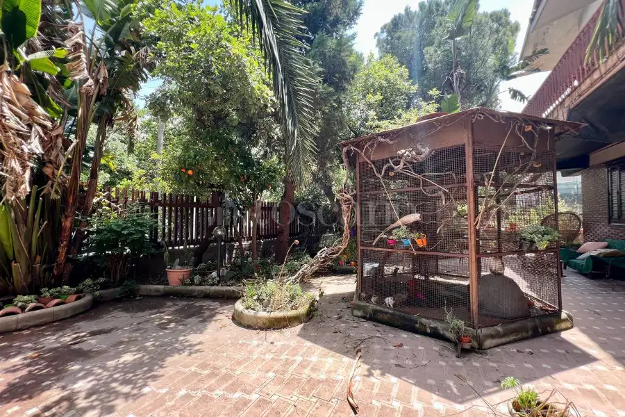 Villa in vendita di 667 mq a €548.000 (rif. 28/2025)