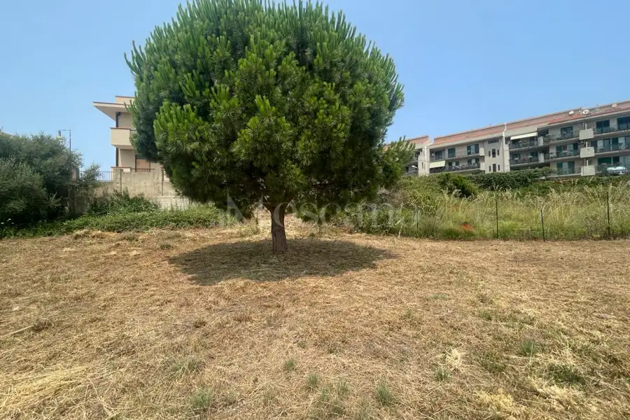Agricolo in vendita di 820 mq a €18.000 (rif. 31/2026)