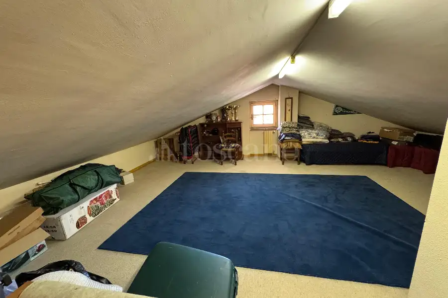 Villa Bifamiliare in vendita di 250 mq a €415.000 (rif. 21/2025)