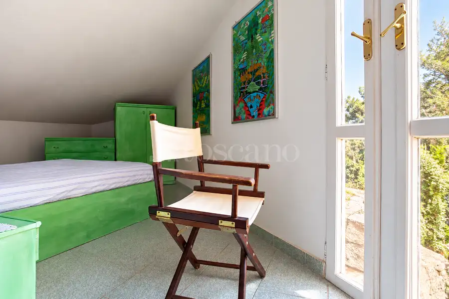 Villa in vendita di 278 mq a €1.200.000 (rif. 41/2025)
