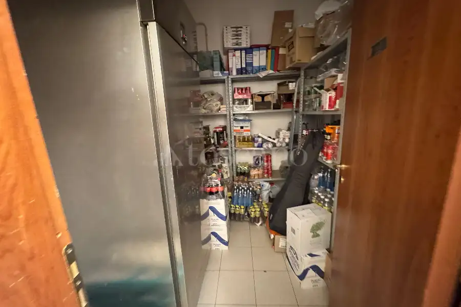 Negozio in vendita di 60 mq a €249.000 (rif. 15/2025)
