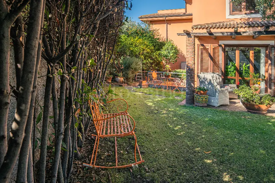 Villa in vendita di 228 mq a €595.000 (rif. 195/2025)