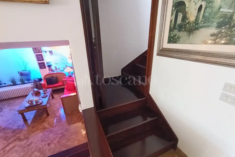 Villa Bifamiliare in vendita di 165 mq a €830.000 (rif. 32/2026)