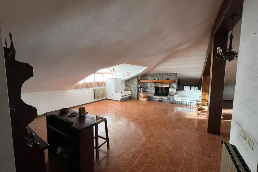 Villa in vendita di 500 mq a €455.000 (rif. 56/2025)