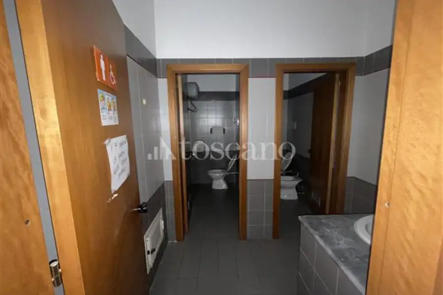 Negozio in vendita di 318 mq a €470.000 (rif. 30/2025)