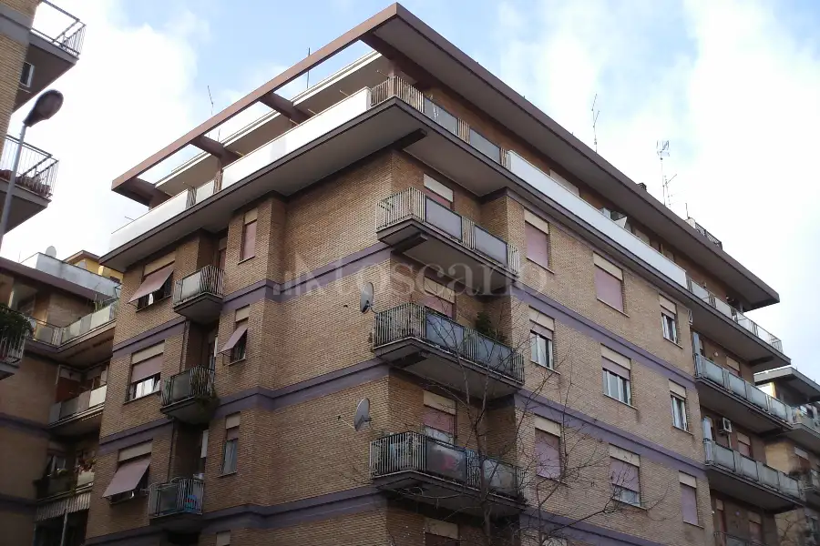 Attico in vendita di 140 mq a €525.000 (rif. 17/2026)