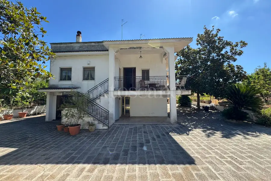 Villa Bifamiliare in vendita di 120 mq a €197.000 (rif. 14/2025)