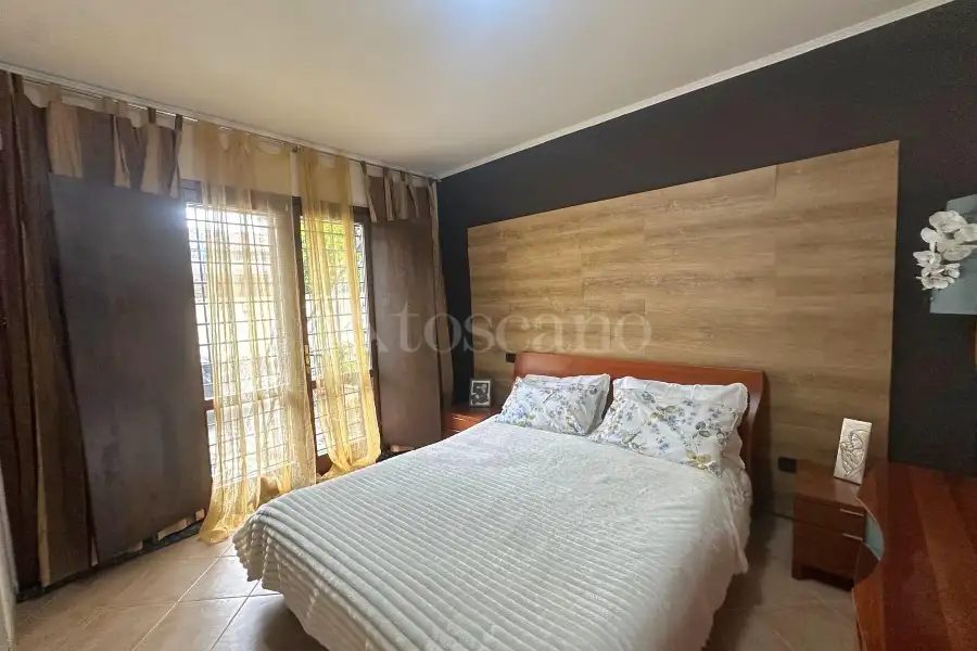 Villa Plurifamiliare in vendita di 200 mq a €430.000 (rif. 20/2026)