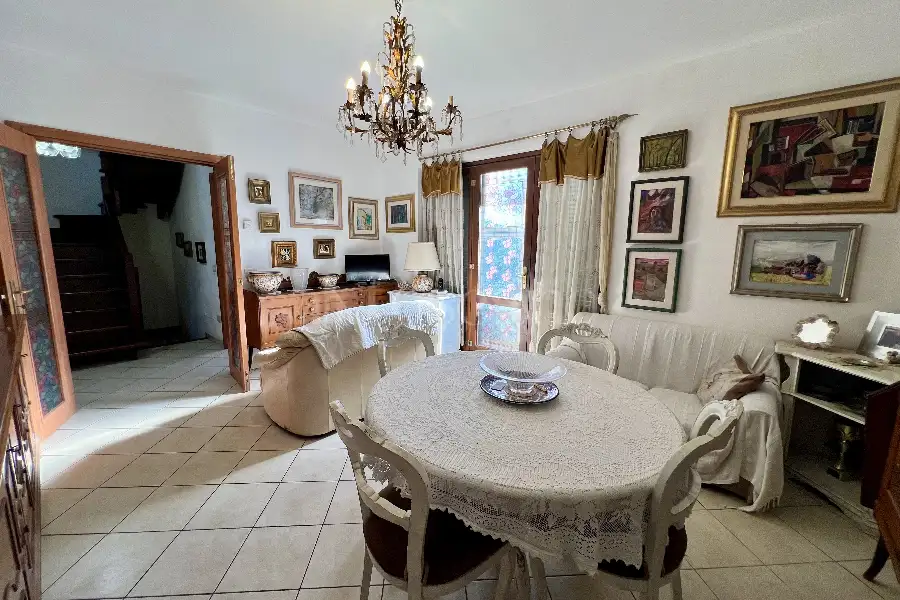 Villa Bifamiliare in vendita di 120 mq a €319.000 (rif. 97/2025)