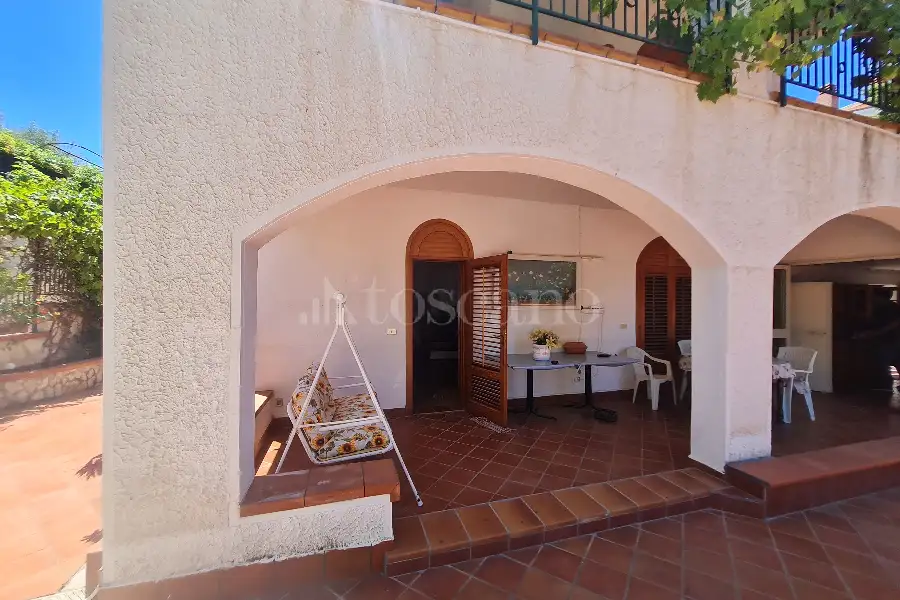 Villa in vendita di 245 mq a €339.000 (rif. 49/2026)