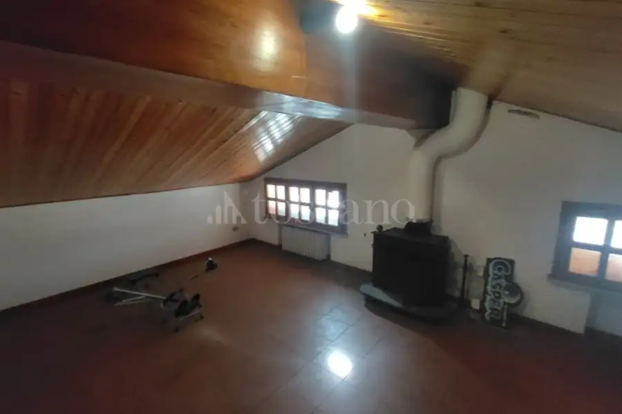 Casa in vendita di 230 mq a €1.000 (rif. 4/2026)
