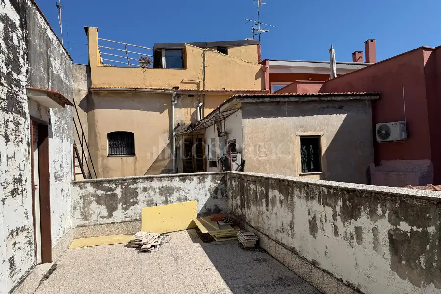 Casa Indipendente in vendita di 130 mq a €65.000 (rif. 35/2026)