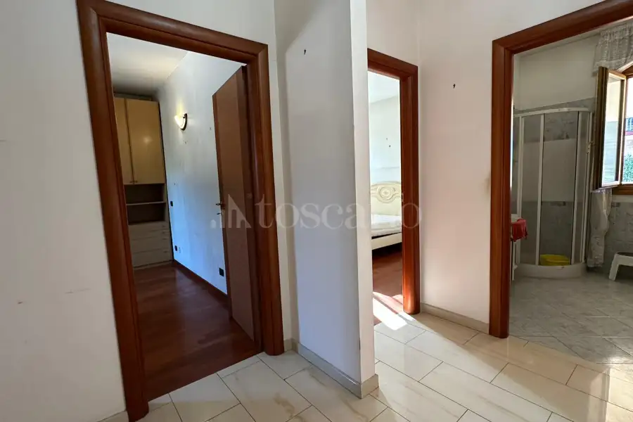 Villa in vendita di 370 mq a €890.000 (rif. 3/2026)