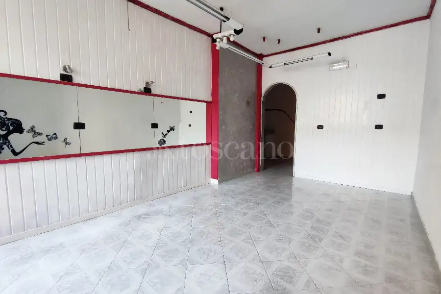 Negozio in vendita di 35 mq a €26.000 (rif. 43/2025)