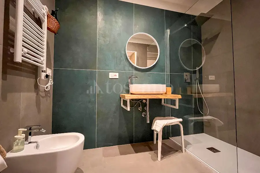 Casa in vendita di 200 mq a €895.000 (rif. 12/2026)