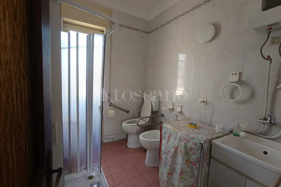 Casa in vendita di 232 mq a €198.000 (rif. 25/2026)