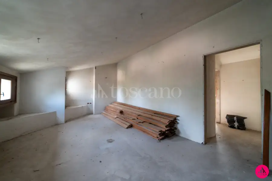 Villino a Schiera in vendita di 310 mq a €440.000 (rif. 53/2026)