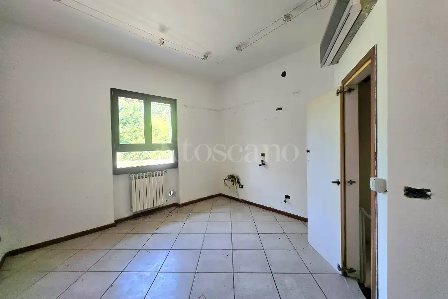 Villa in vendita di 200 mq a €780.000 (rif. 38/2026)