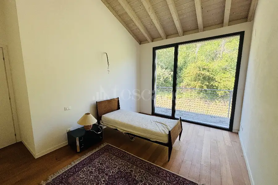 Villa in vendita di 255 mq a €1.200.000 (rif. 21/2026)