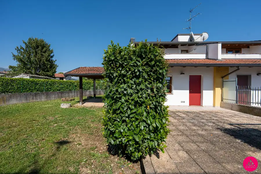 Villino a Schiera in vendita di 150 mq a €240.000 (rif. 72/2026)