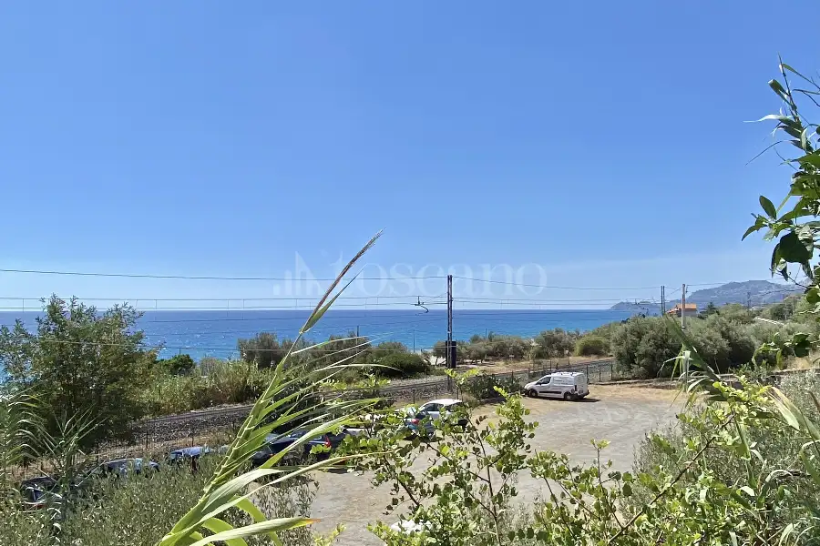 Negozio in vendita di 90 mq a €163.000 (rif. 43/2025)