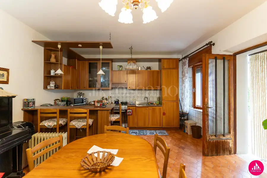 Casale in vendita di 234 mq a €155.000 (rif. 118/2026)
