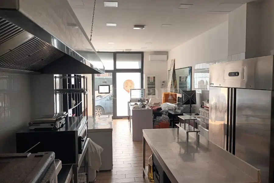 Negozio in vendita di 42 mq a €70.000 (rif. 4/2025)