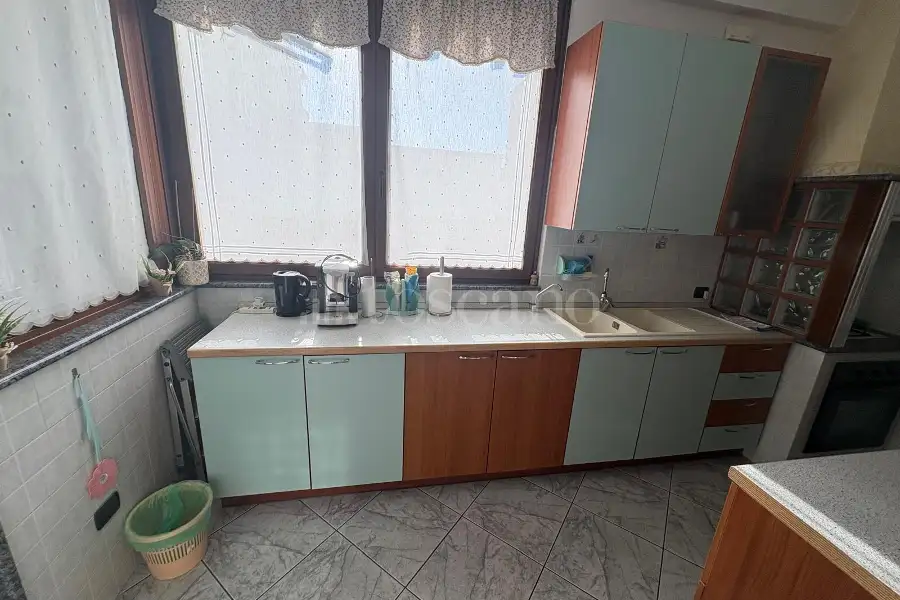 Casa Indipendente in affitto di 130 mq a €650 (rif. 18/2026)