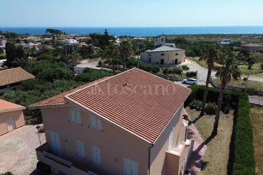 Villa in vendita di 470 mq a €698.000 (rif. 76/2026)
