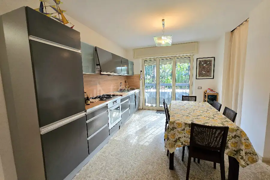Casa Indipendente in vendita di 130 mq a €699.000 (rif. 5/2026)