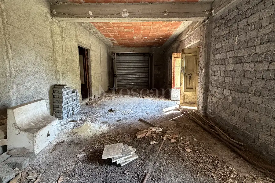 Casa Indipendente in vendita di 177 mq a €148.000 (rif. 209/2025)