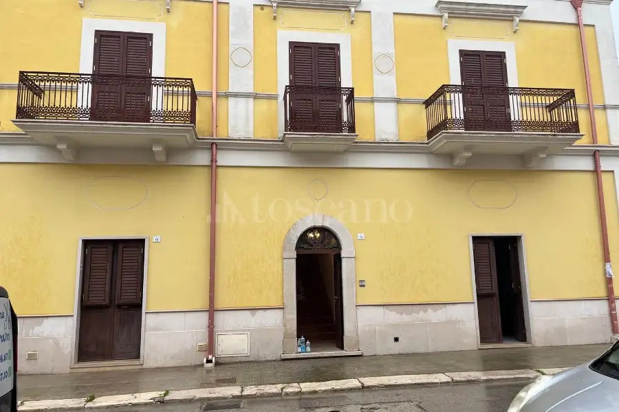 Casa Indipendente in vendita di 200 mq a €260.000 (rif. 1/2026)