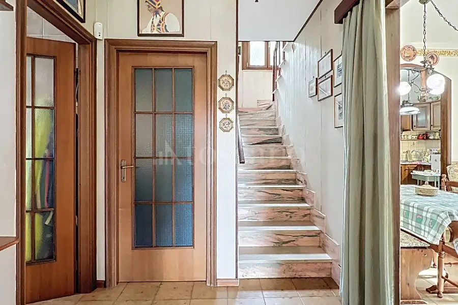 Villa in vendita di 342 mq a €430.000 (rif. 196/2025)