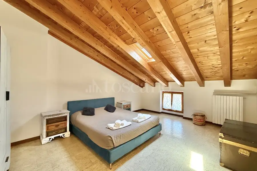 Villino a Schiera in vendita di 220 mq a €450.000 (rif. 24/2026)