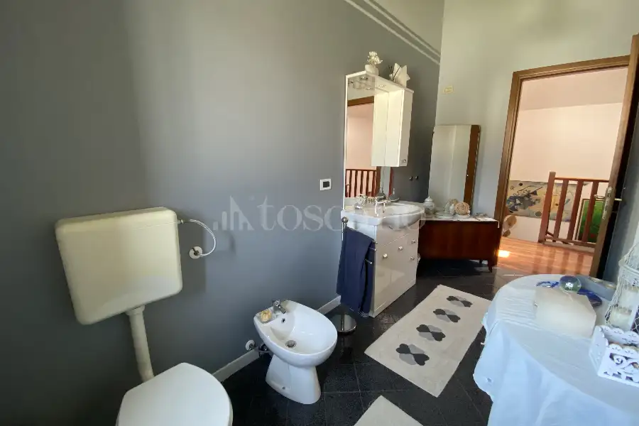 Villa in vendita di 309 mq a €420.000 (rif. 10/2026)
