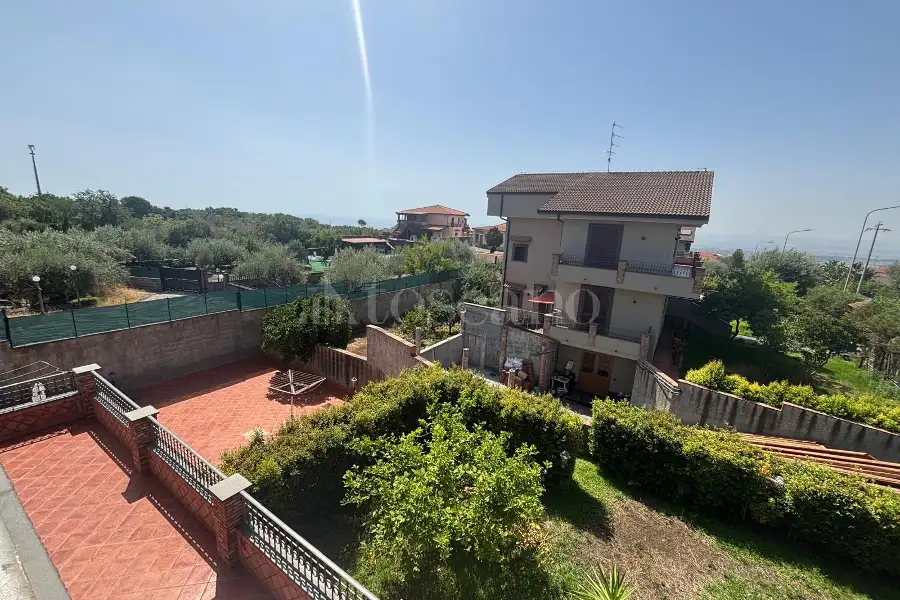 Villa in vendita di 270 mq a €490.000 (rif. 122/2026)