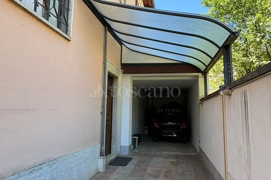 Casa in vendita di 230 mq a €450.000 (rif. 49/2026)