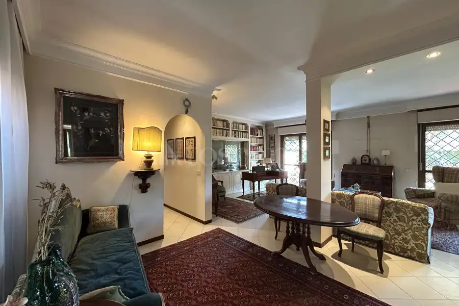 Villa in vendita di 210 mq a €489.000 (rif. 14/2026)