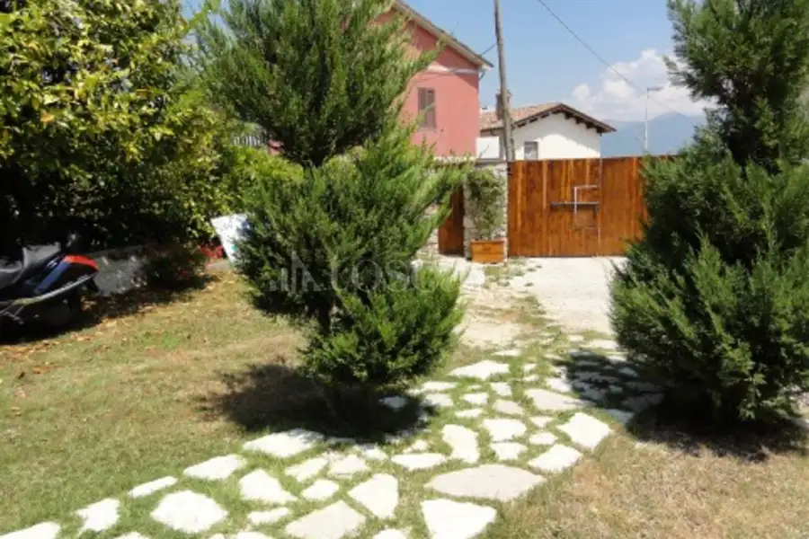 Villa in vendita di 260 mq a €265.000 (rif. 31/2022)