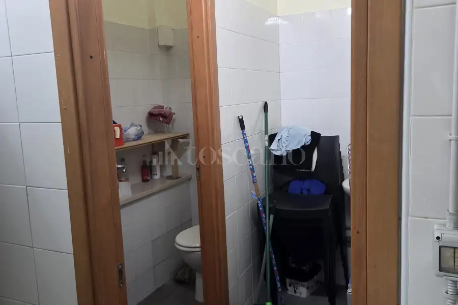 Negozio in vendita di 50 mq a €150.000 (rif. 20/2026)