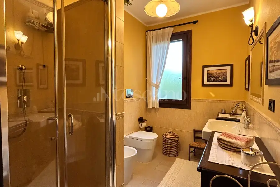 Villa in vendita di 200 mq a €480.000 (rif. 170/2026)