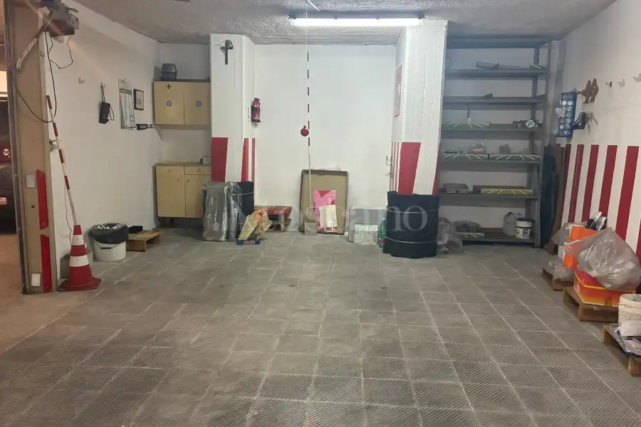 Box in vendita di 29 mq a €45.000 (rif. 206/2025)