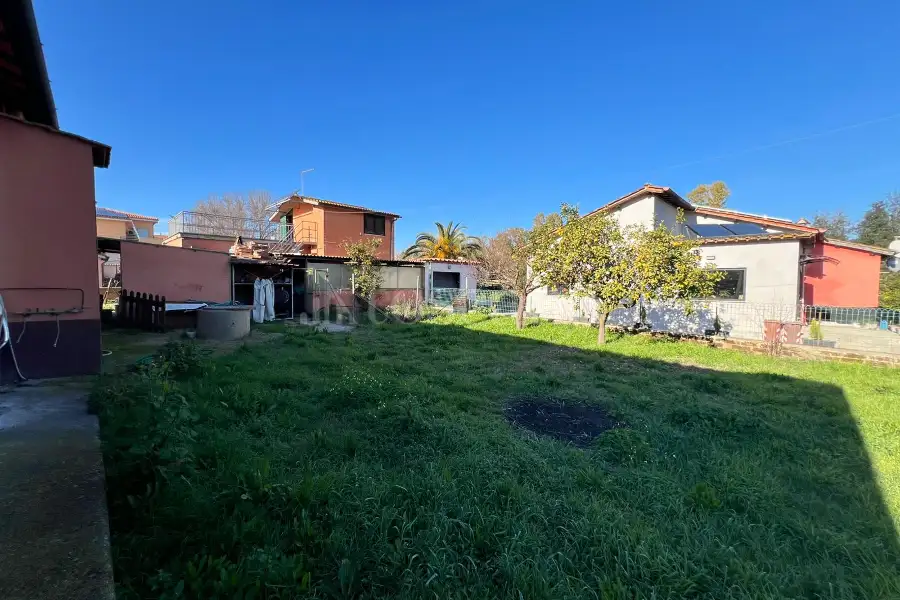 Villa in vendita di 180 mq a €385.000 (rif. 3/2026)