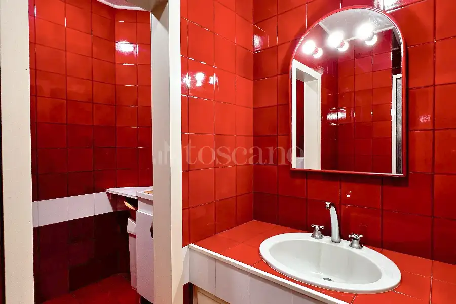 Villa in vendita di 323 mq a €795.000 (rif. 19/2026)